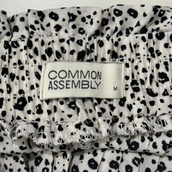 Common Assembly Micro Pleated Black White Cheetah Wide Leg Pants M Elastic Waist - Picture 4 of 8